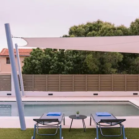 Villa Diamond In Lagonissi With Pool & Garden Kalivia Thorikou Exterior photo