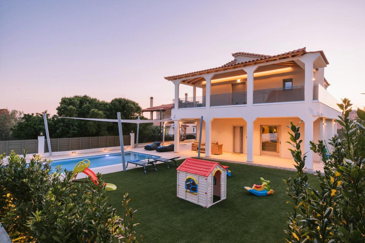 Diamond In Lagonissi With Pool & Garden