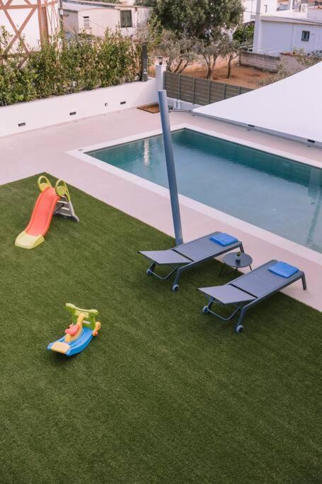 Diamond In Lagonissi With Pool & Garden