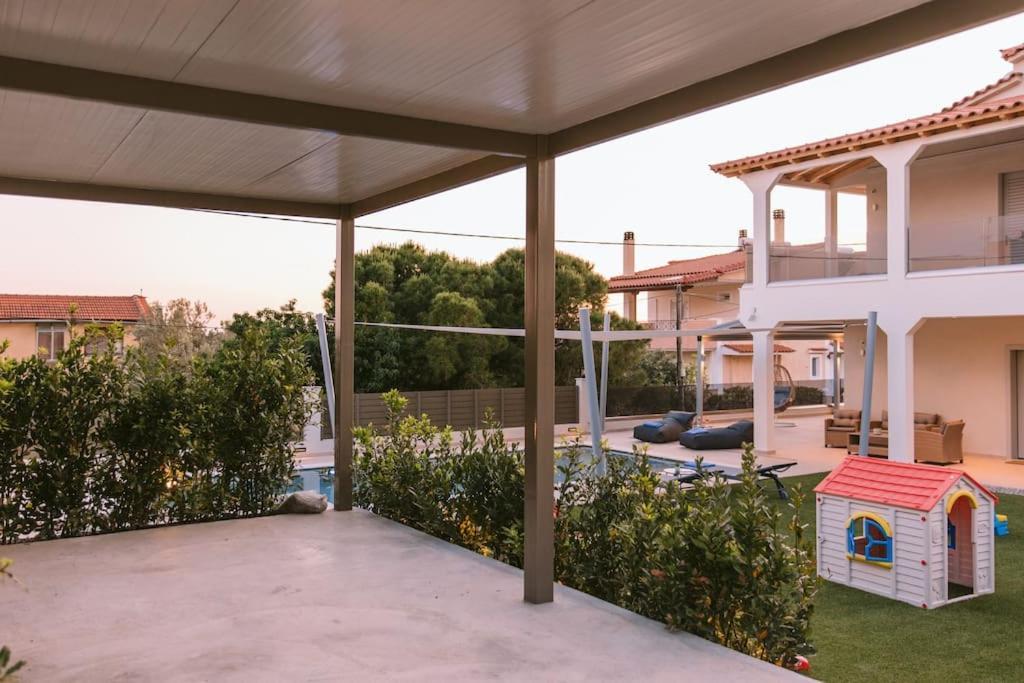 Diamond In Lagonissi With Pool & Garden * Kalivia Thorikou